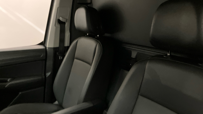 Volkswagen Caddy Cargo C20 Petrol 1.5 TSI 114PS Commerce Pro Van DSG